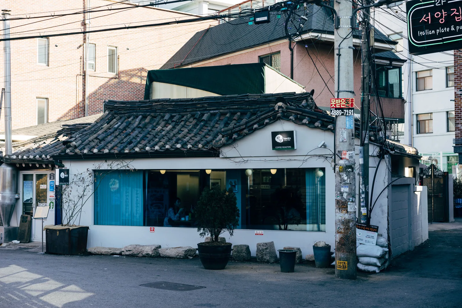 首尔聖水洞不是网红区——它比你想象的更适合旅居